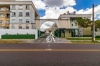 apartment em Rua João Bonat, Novo Mundo - Curitiba - PR