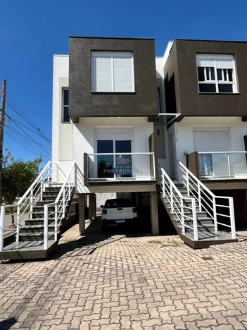 house em Rua Alexandre Sachet, Medianeira - Farroupilha - RS