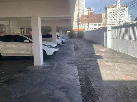 Cômodo Condomínio