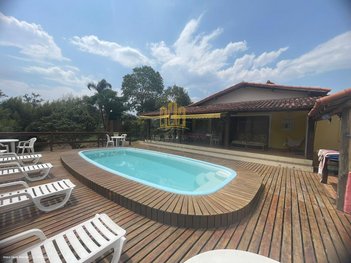 hotel em Rua Três, Itaipava - Petrópolis - RJ