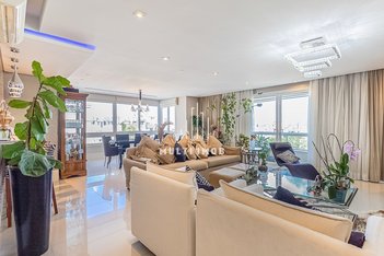 apartment em Rua Honório Silveira Dias, Higienópolis - Porto Alegre - RS