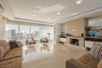 apartment em Rua Pedro Chaves Barcelos, Mont Serrat - Porto Alegre - RS