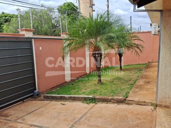 house em Avenida Paulino Rodella, Parque Laranjeiras - Araraquara - SP