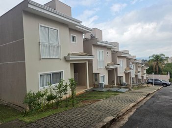 house em Rua João Ubiali, Chácaras Silvania - Valinhos - SP