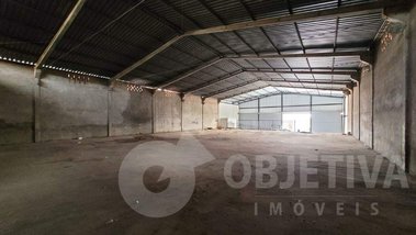industrial em Rua Pedro Ivo, Nossa Senhora das Graças - Uberlândia - MG