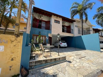 house em Rua Sibipiruna, Condomínio Residencial Mirante do Lenheiro - Valinhos - SP