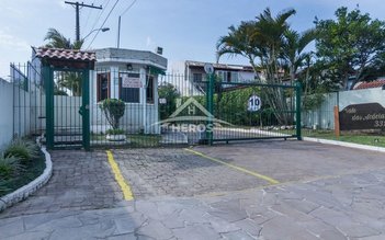 house em Rua Osório Mendes Ouriques, Guarujá - Porto Alegre - RS