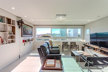 apartment em Rua Antônio Tessera, Tristeza - Porto Alegre - RS