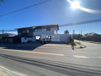 office em Rua do Gramal, Campeche - Florianópolis - SC