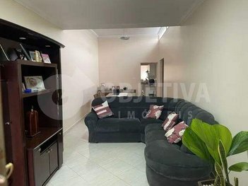 house em Avenida Amazonas, Brasil - Uberlândia - MG