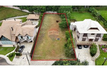 land_lot em Rua Ângelo Pianaro, Butiatuvinha - Curitiba - PR