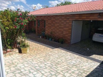 house em Rua Corinto Sidrak de Souza, Hiro Vieira - Mandaguaçu - PR