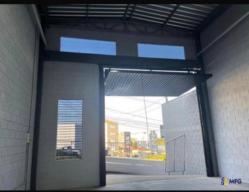 industrial em Avenida Professor Flávio Fazano, Jardim Piazza Di Roma II - Sorocaba - SP