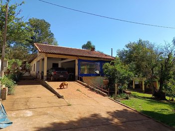 agricultural em Rua Alcides Turini, Recanto do Salto - Londrina - PR