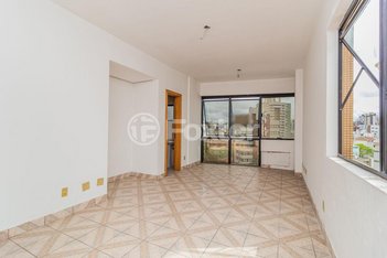 office em Avenida Protásio Alves, Petrópolis - Porto Alegre - RS