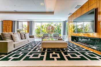 apartment em Avenida dos Búzios, Jurerê Internacional - Florianópolis - SC