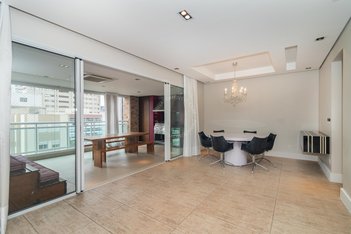 apartment em Avenida Santo Amaro, Vila Nova Conceição - São Paulo - SP