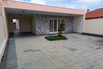 house em Rua Mato Grosso, Jardim Centenário - Mogi Guaçu - SP