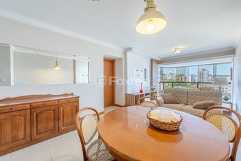 apartment em Avenida Coronel Lucas de Oliveira, Petrópolis - Porto Alegre - RS