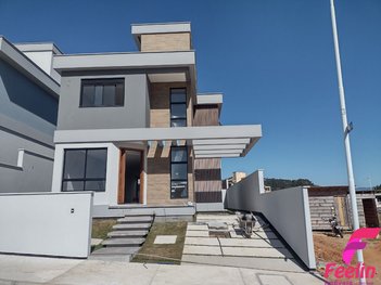 house em Antonio Luiz Moura Gonzaga, Rio Tavares - Florianópolis - SC