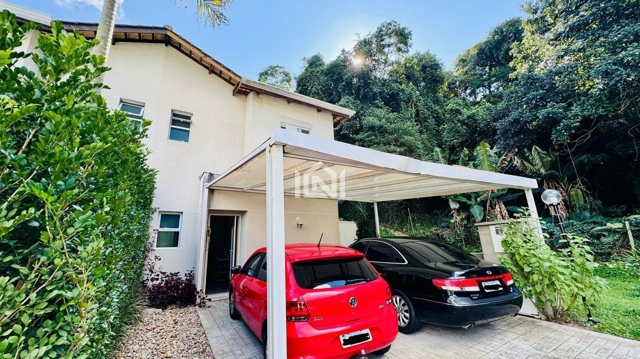 Casa a Venda no Condominio Sitio Viana - Frente