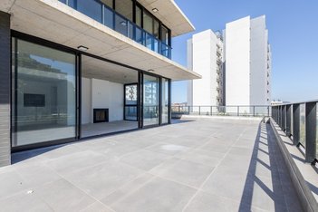 apartment em Rua Santa Cecília, Rio Branco - Porto Alegre - RS