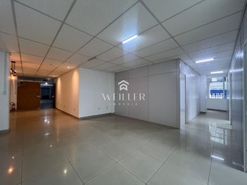 office em Rua Pedro Ferreira, Centro - Itajaí - SC