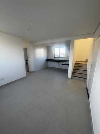 apartment em Rua Rio Paranaguá, Jardim Riacho das Pedras - Contagem - MG