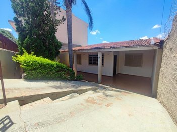 house em Rua Major Salvador Rufino Netto, Vila Ozório - Itararé - SP