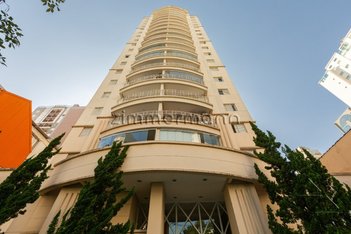 apartment em Rua Oscar Freire, Pinheiros - São Paulo - SP