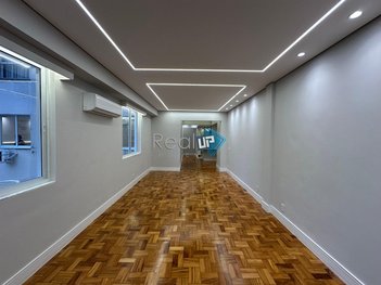 apartment em Rua Constante Ramos, Copacabana - Rio de Janeiro - RJ