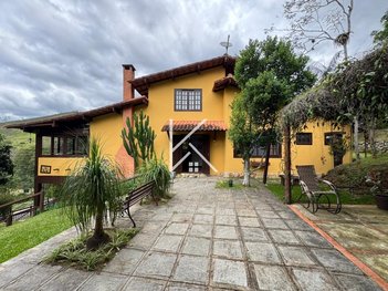 house em Rua Doutor Augusto Ricardo Teixeira Castilho, Vargem Grande - Teresópolis - RJ