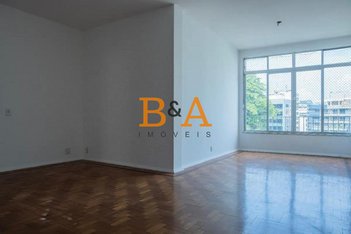 apartment em Rua das Laranjeiras, Laranjeiras - Rio de Janeiro - RJ