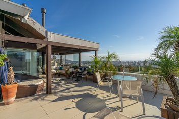 apartment em Professor Cristiano Fischer, Jardim Botânico - Porto Alegre - RS