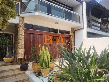 house em Rua Milton da Rocha Soares, Piratininga - Niterói - RJ