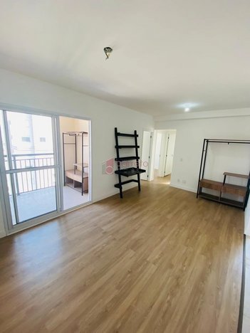 apartment em Avenida Paulo Benassi, Cidade Luiza - Jundiaí - SP