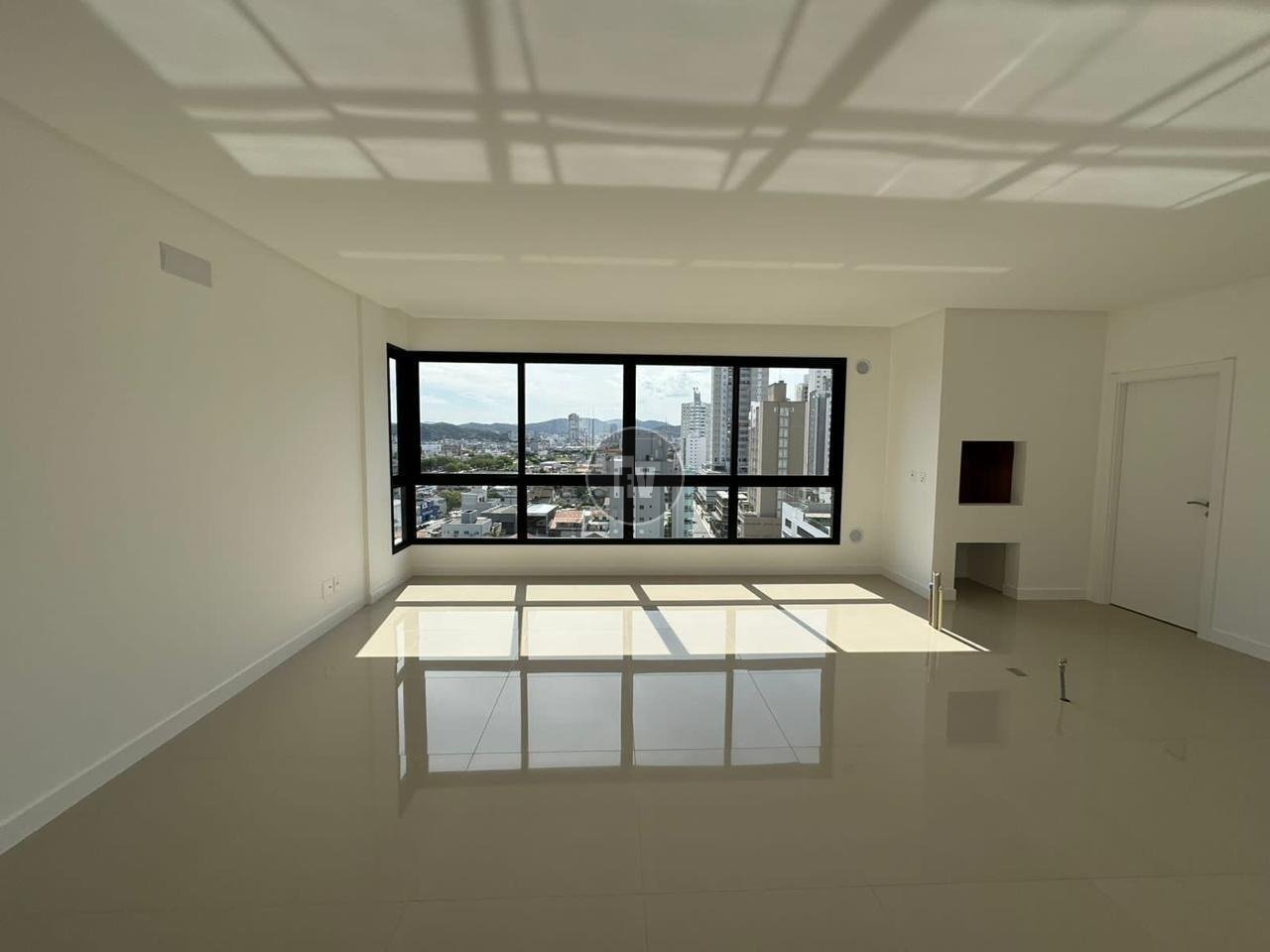 Apartamento Novo e Vazio.
Oportunidade: 15% de Entrada e Saldo em 96x Direto Proprietário