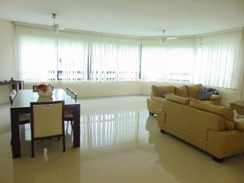 apartment em Rua Santos, Pitangueiras - Guarujá - SP