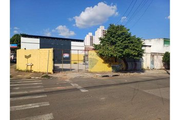 industrial em Rua Eusébio de Queiroz, Jardim Amanda I - Hortolândia - SP