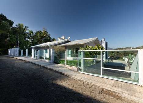 Cômodo Condomínio