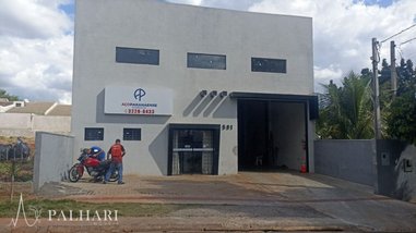 industrial em Rua Pioneiro Salvador Kessa, Jardim Rebouças - Maringá - PR
