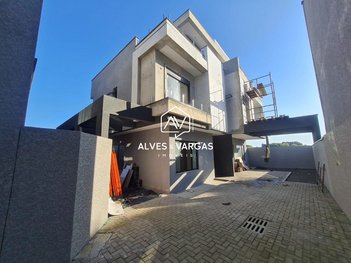 house em Rua Padre Agostinho, Mercês - Curitiba - PR