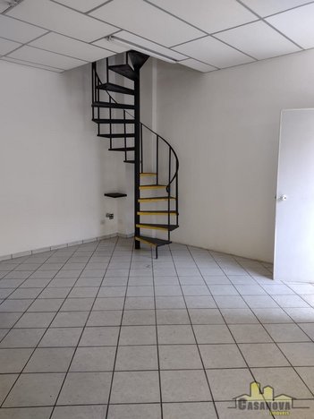 office em Rua Bernardino de Campos, Centro - Jacareí - SP