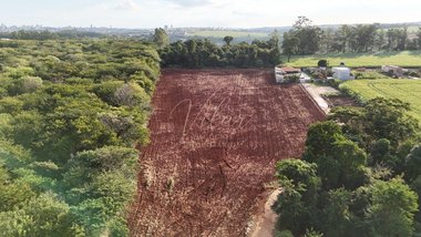 land_lot em Avenida Pedro Boratin, Eucaliptos - Londrina - PR