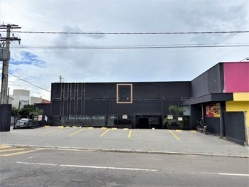 commercial_property em Avenida Américo Pereira Lima, Jardim Lavínia - Mococa - SP