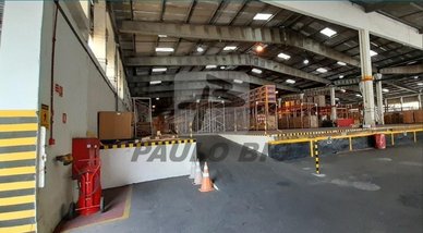 industrial em Avenida Arnaldo Rojek, Altos de Jordanésia (Jordanésia) - Cajamar - SP