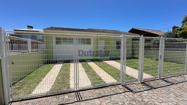 house em Avenida Vereador Cândido Cozza Sobrinho, Cassino - Rio Grande - RS