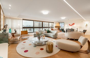 apartment em Rua Tito Lívio Zambecari, Mont Serrat - Porto Alegre - RS
