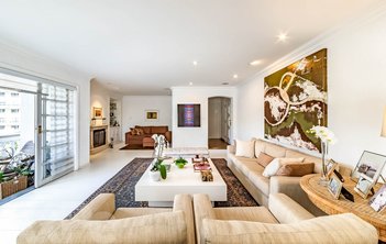 apartment em Rua Visconde de Nacar, Real Parque - São Paulo - SP