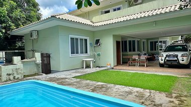 house em Rua das Tainhotas, Jurerê - Florianópolis - SC